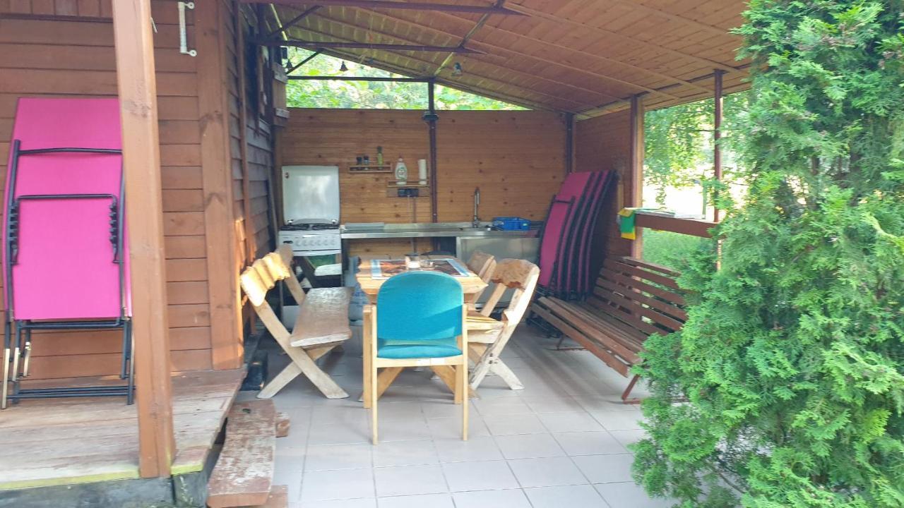 Domki Domek Na Jeziorem Wilczynskim Budzislawskim , Las, Osobno Ogrodzony 2-6 Osob- Klimatyzacja, Ogrzewanie, 62-550 Zygmuntowo Gm Wilczyn 외부 사진