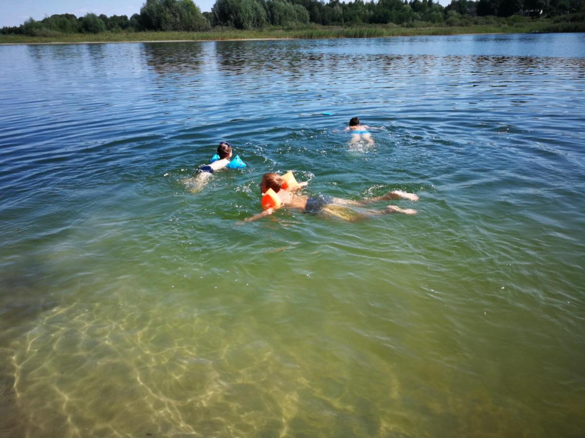 Domki Domek Na Jeziorem Wilczynskim Budzislawskim , Las, Osobno Ogrodzony 2-6 Osob- Klimatyzacja, Ogrzewanie, 62-550 Zygmuntowo Gm Wilczyn 외부 사진